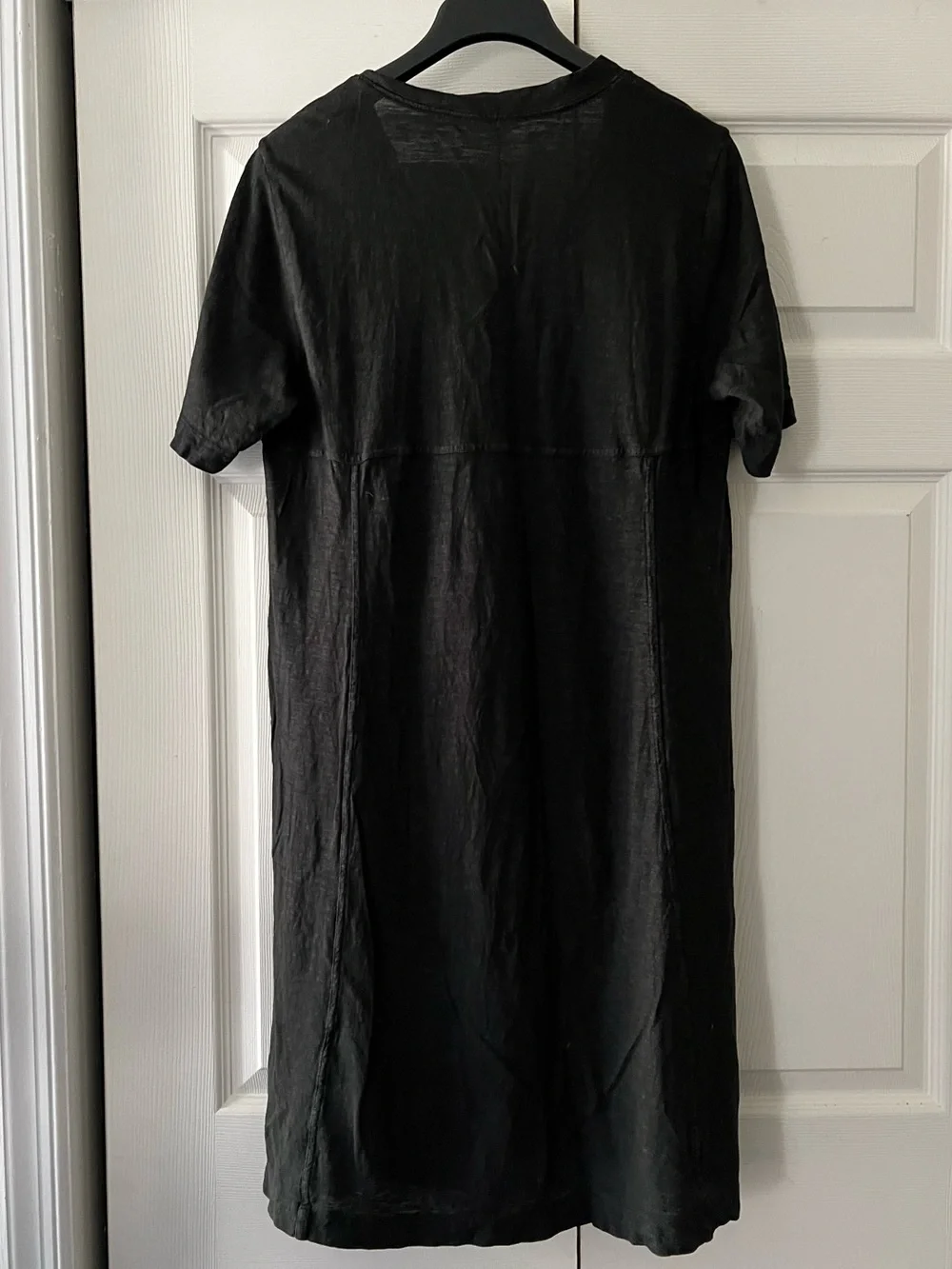 LIKE NEW! — Eileen Fisher Black V-Neck Short Sleeve Dress (Hemp/Organic Cotton) - Picture 3 of 4